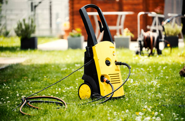 Best Animal Enclosure Cleaning  in Soh Weber, UT